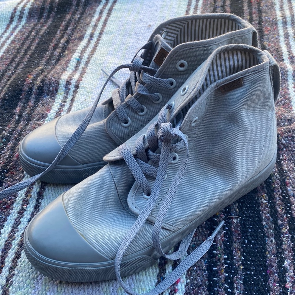 Bangs Women’s High Top Shoes
